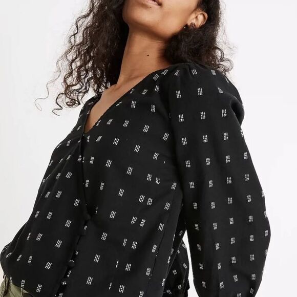 Madewell Kinston Side-Button Wrap Top in Textured Dobby Size XS EUC - Picture 5 of 12